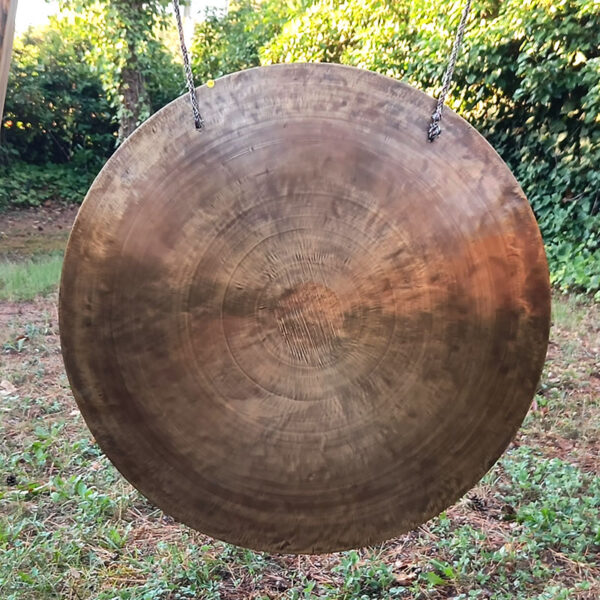 Frames for gongs